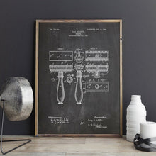 Load image into Gallery viewer, Safety Razor First Razor Design